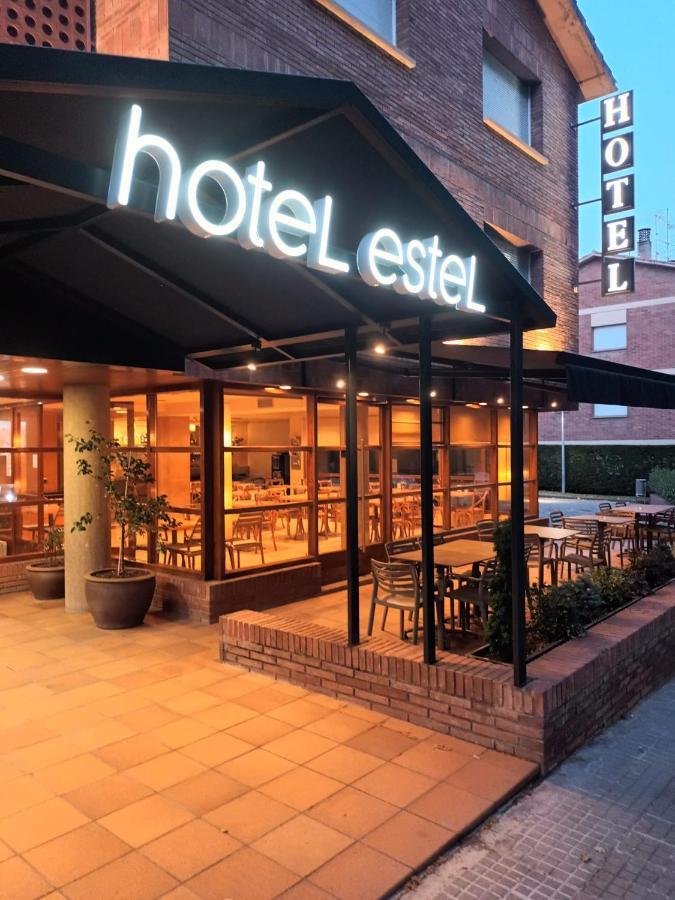 Hotel Estel Berga Bagian luar foto