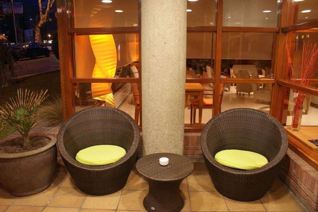 Hotel Estel Berga Bagian luar foto