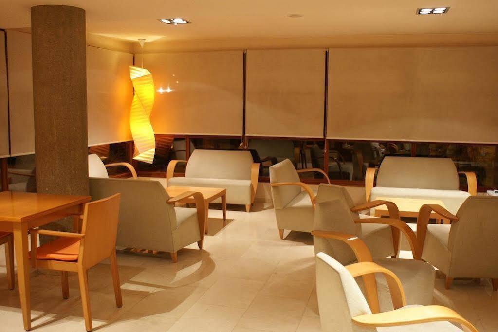 Hotel Estel Berga Bagian luar foto